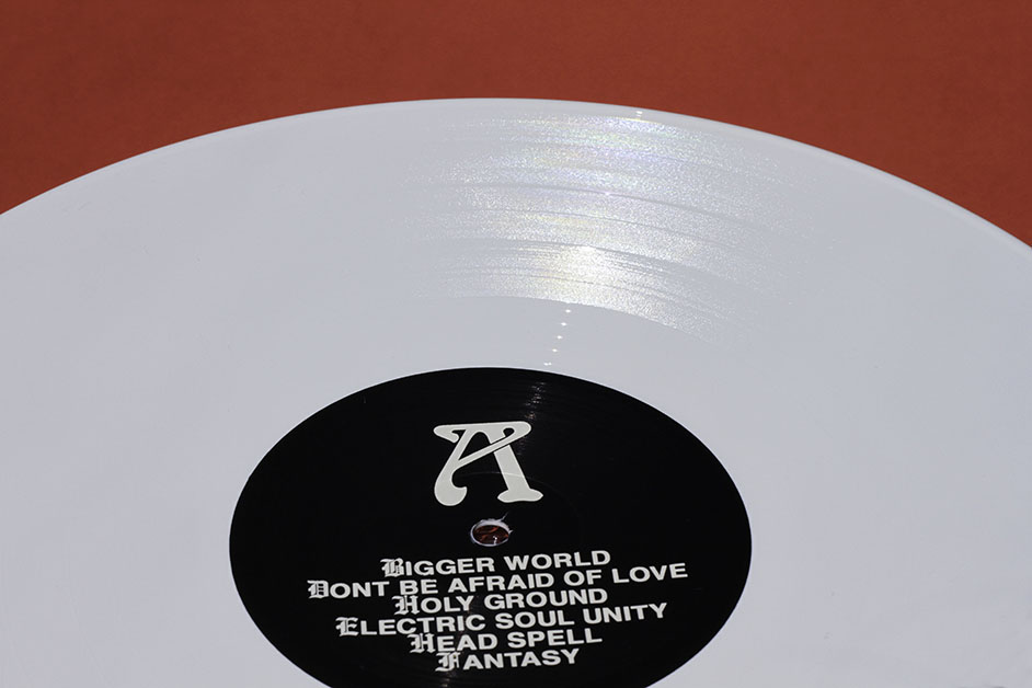 Product shots of Happy Diving - Electric Soul Unity