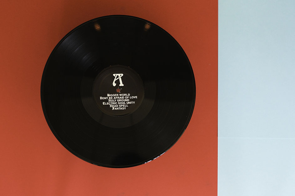 Product shots of Happy Diving - Electric Soul Unity