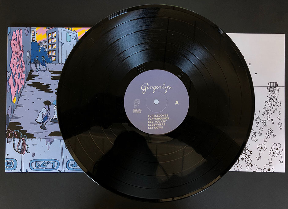 Product shots of Gingerlys - S/T