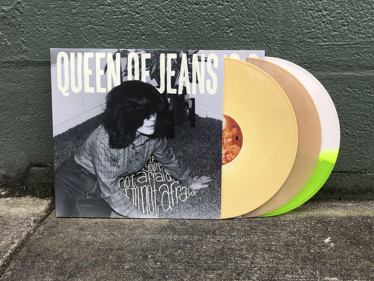 Product shots of Queen of Jeans - If you're not afraid, I'm not afraid