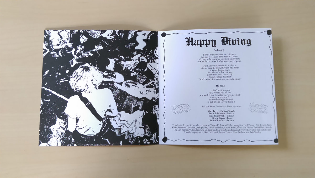 Product shots of Happy Diving - So Bunted