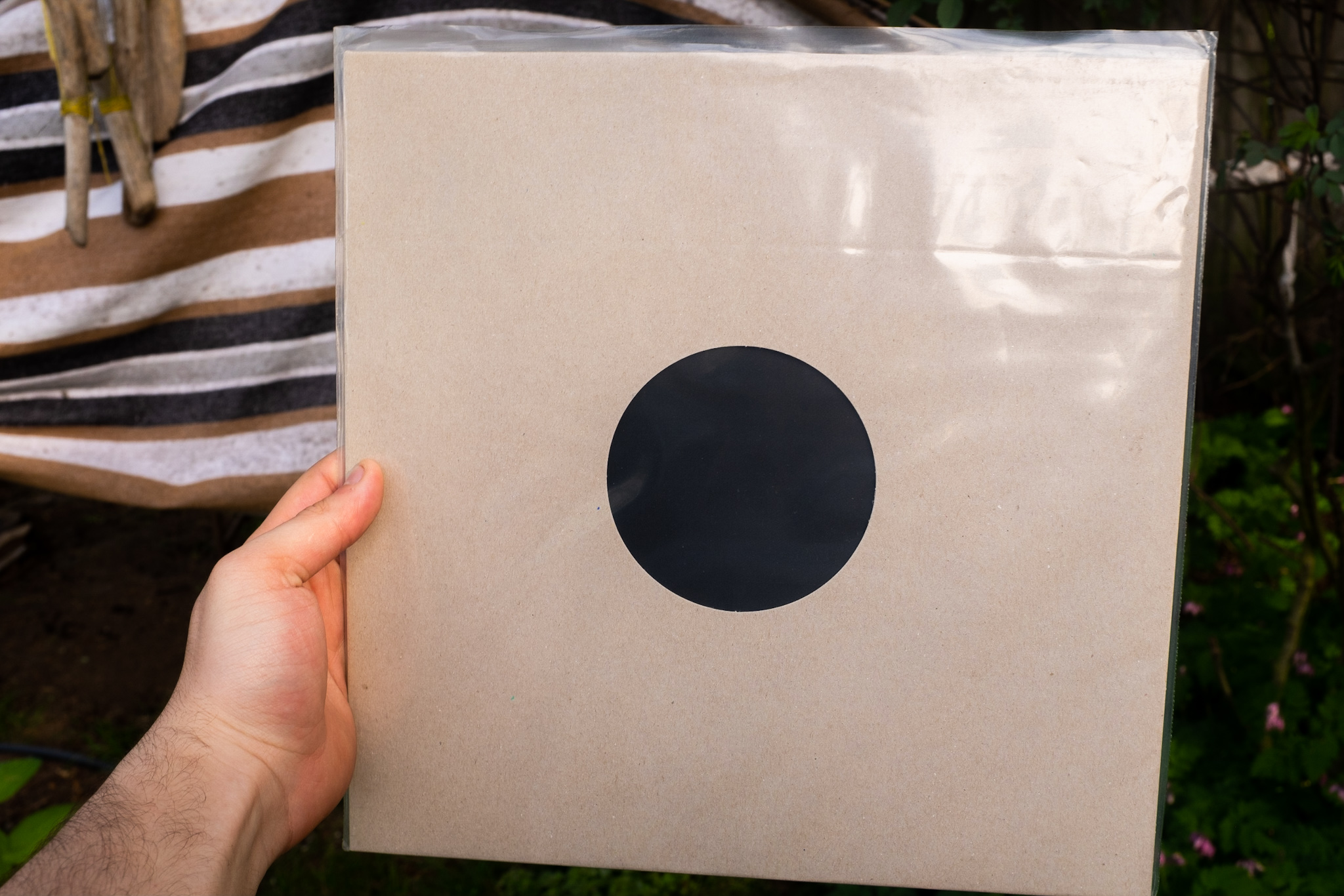 Product shots of LITE / mouse on the keys - Split