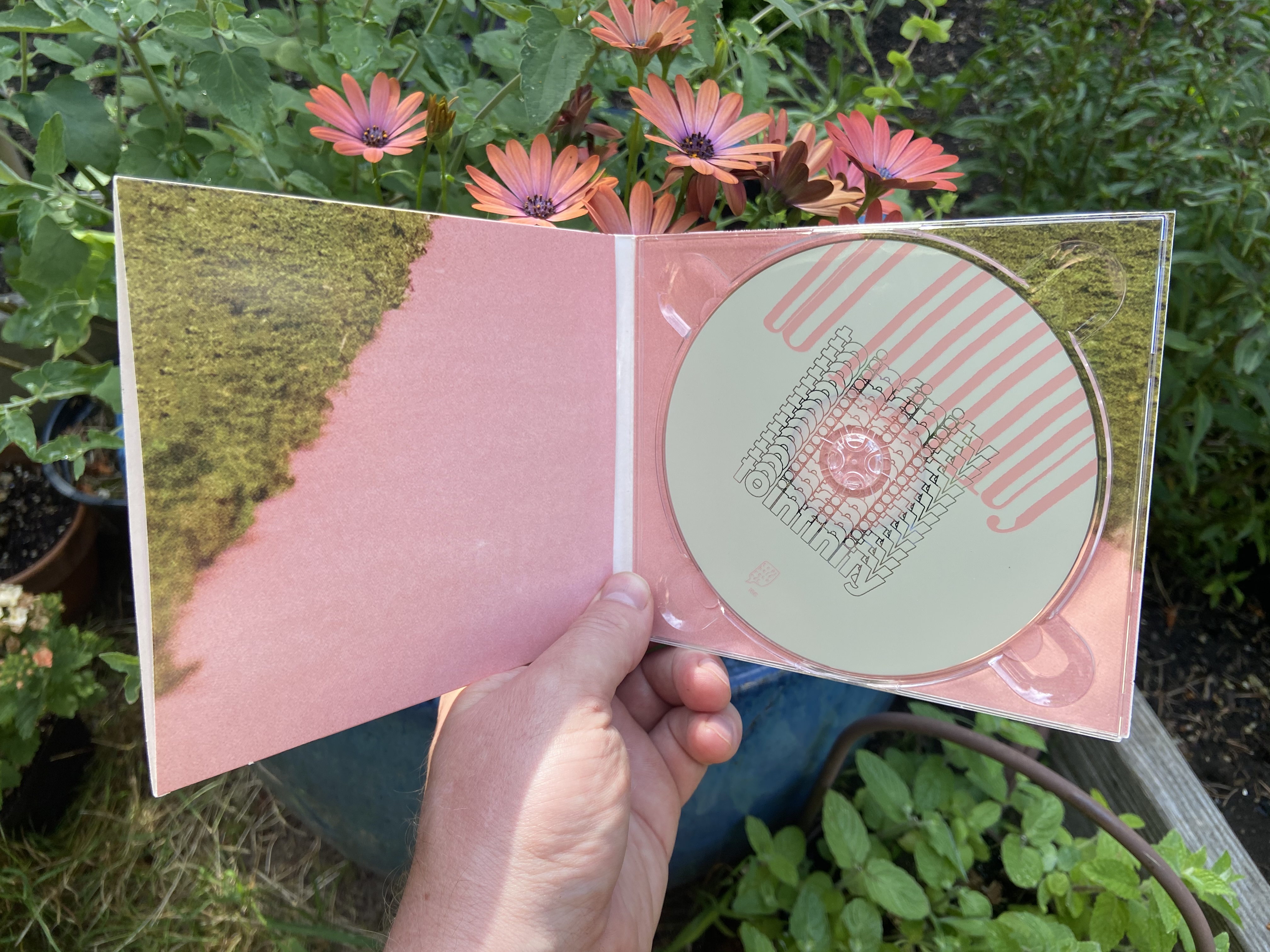 Product shots of Special Explosion - To Infinity