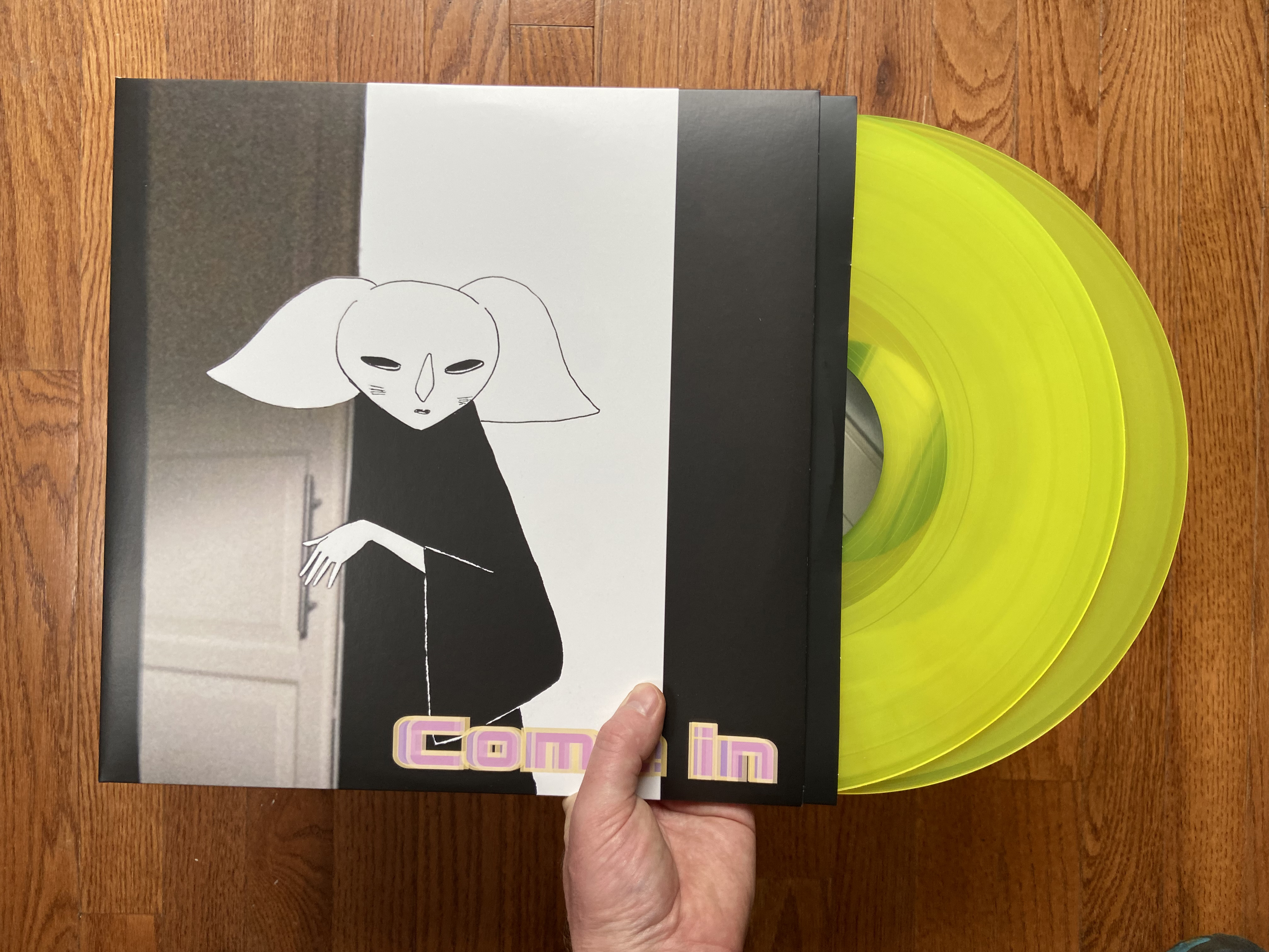 Product shots of Weatherday - Come in