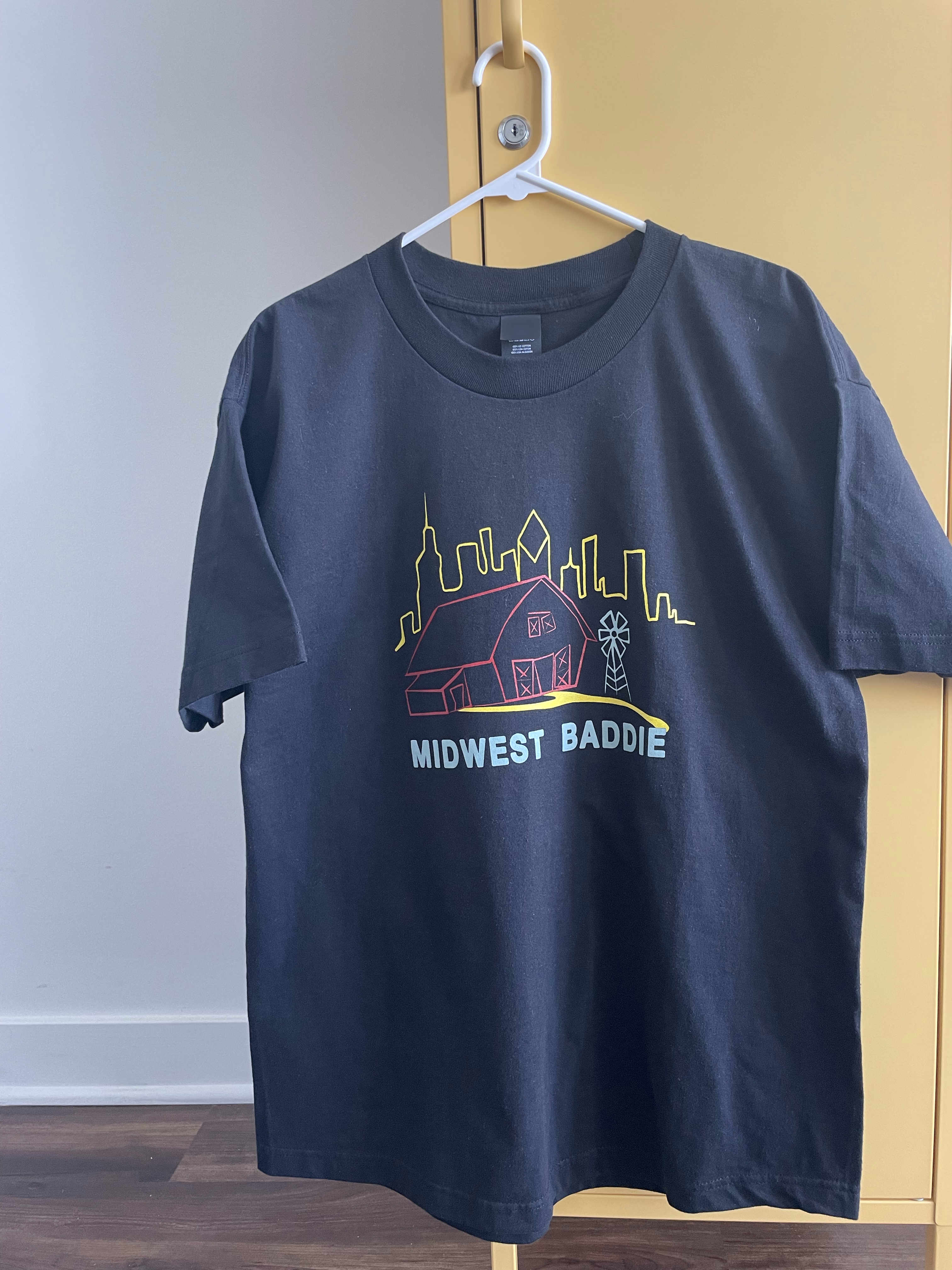 Midwest Baddie Tee - Black
