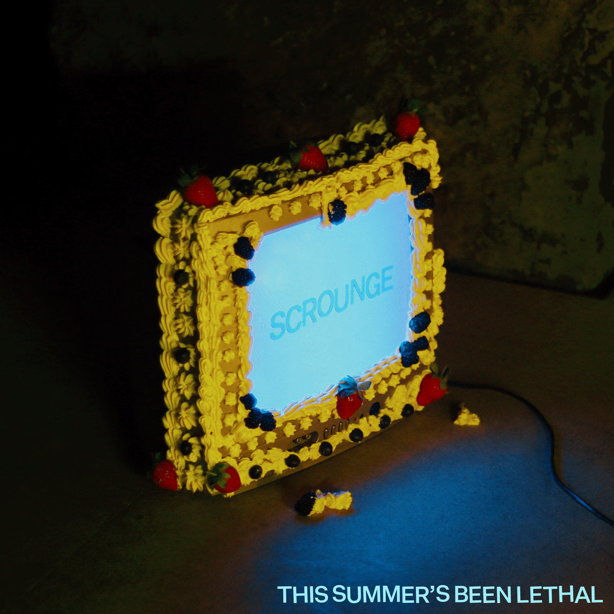 FB008: Scrounge - This Summer's Been Lethal b/w Leaking Drains 7
