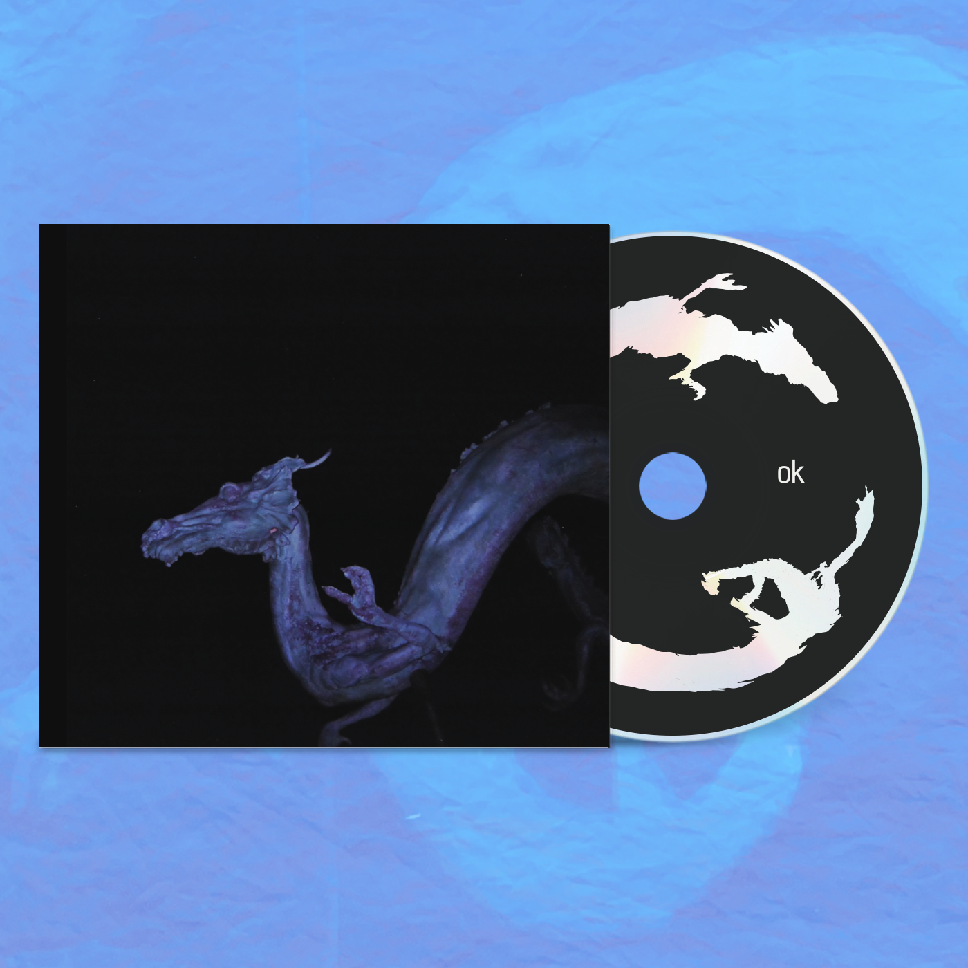 Product shots of blue smiley - ok