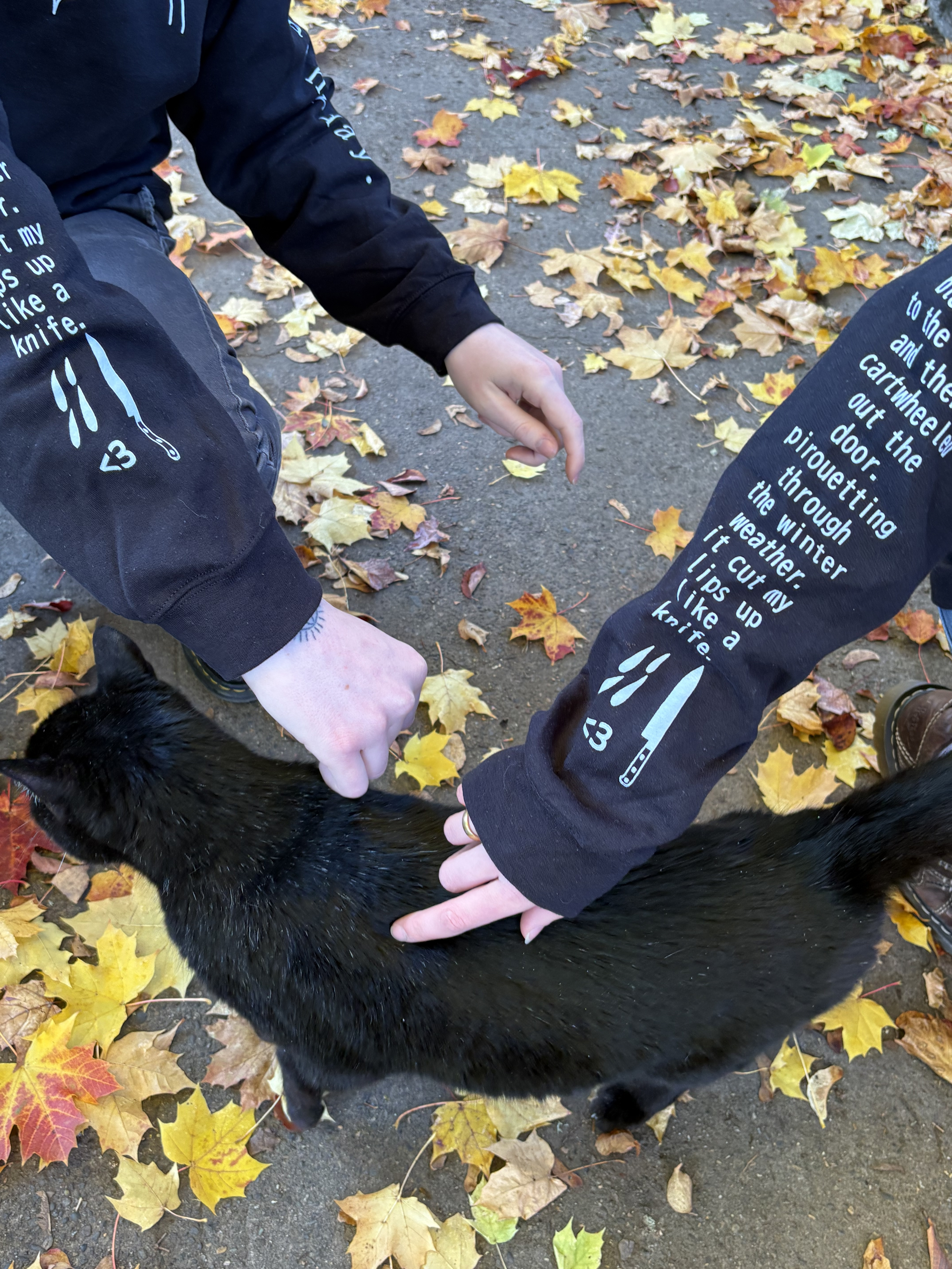 Product shots of Weatherday - crewneck sweater