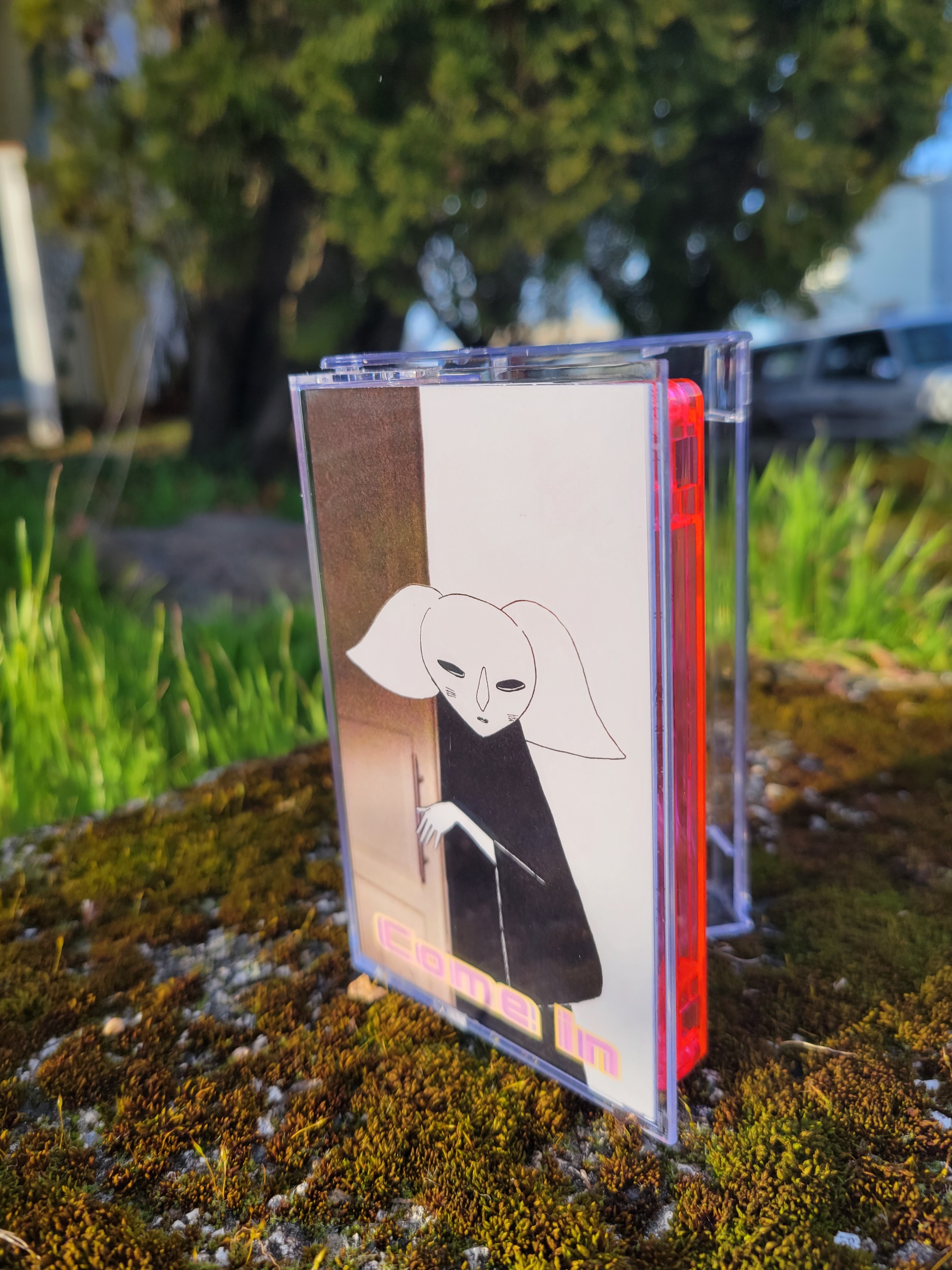 Product shots of Weatherday - Come in