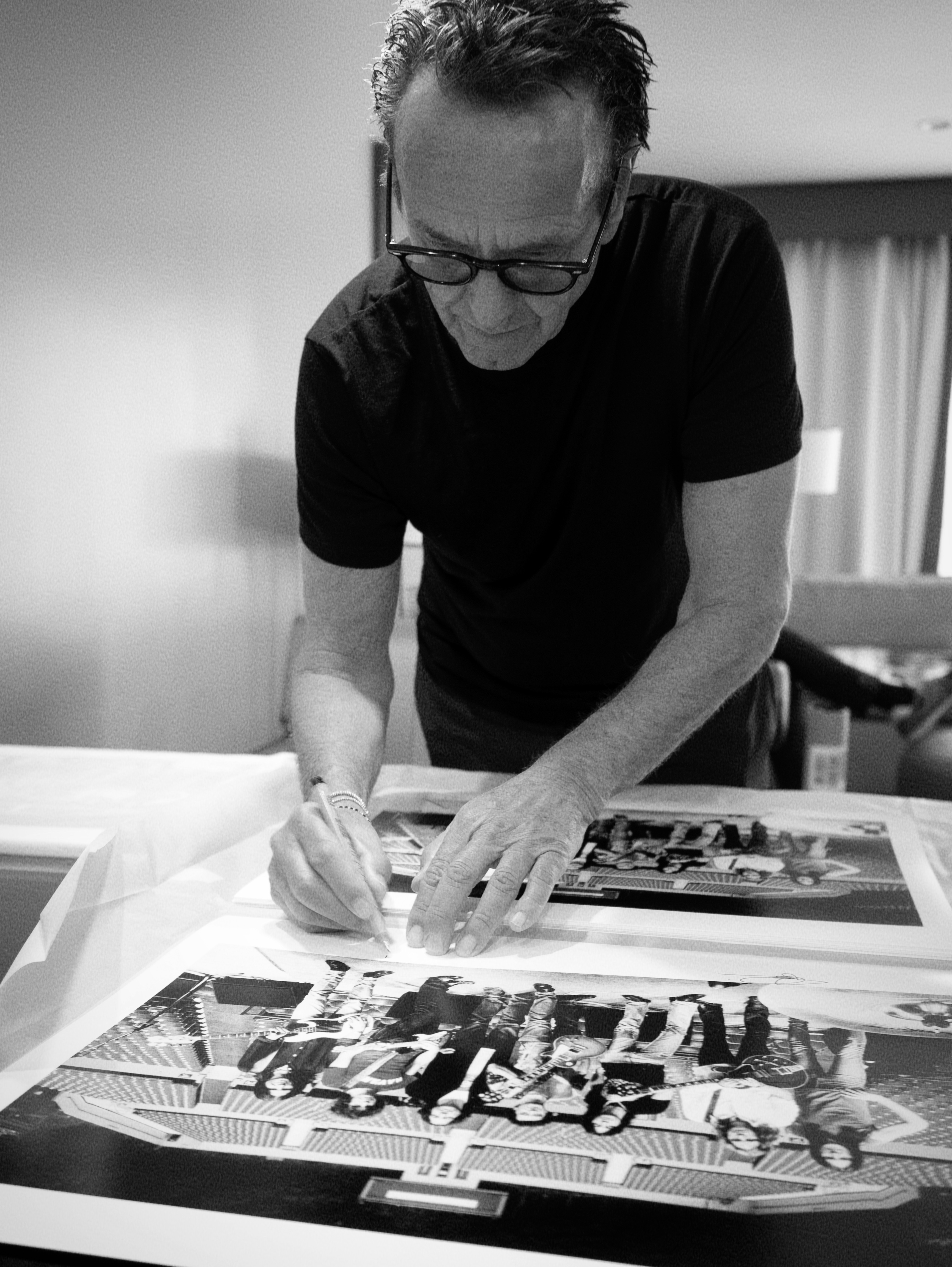 Fine Art Photographic Print: Live at the Greek 1999 (Ross Halfin)