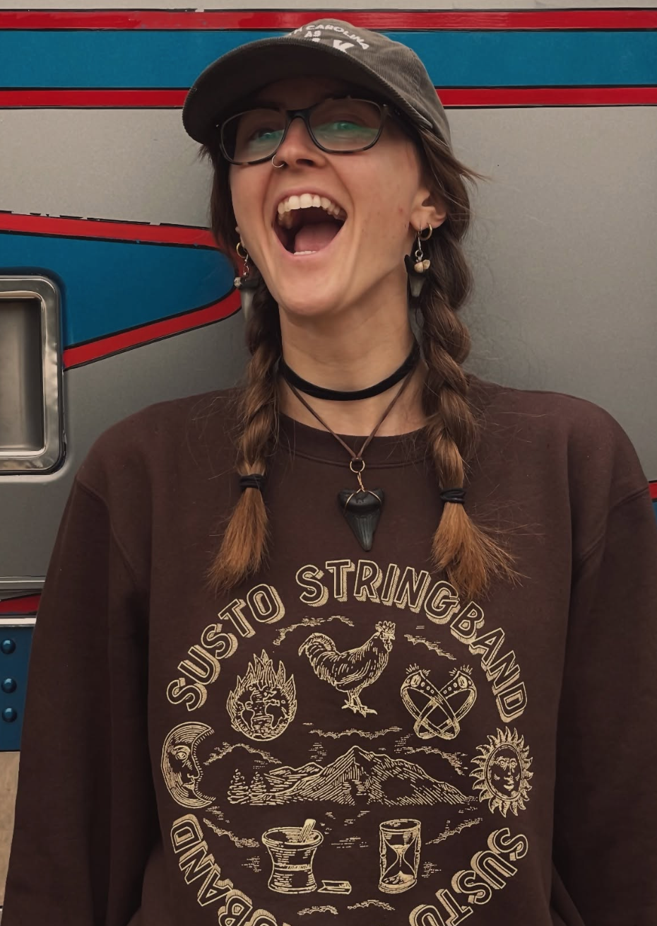 SUSTO STRINGBAND Crew Neck