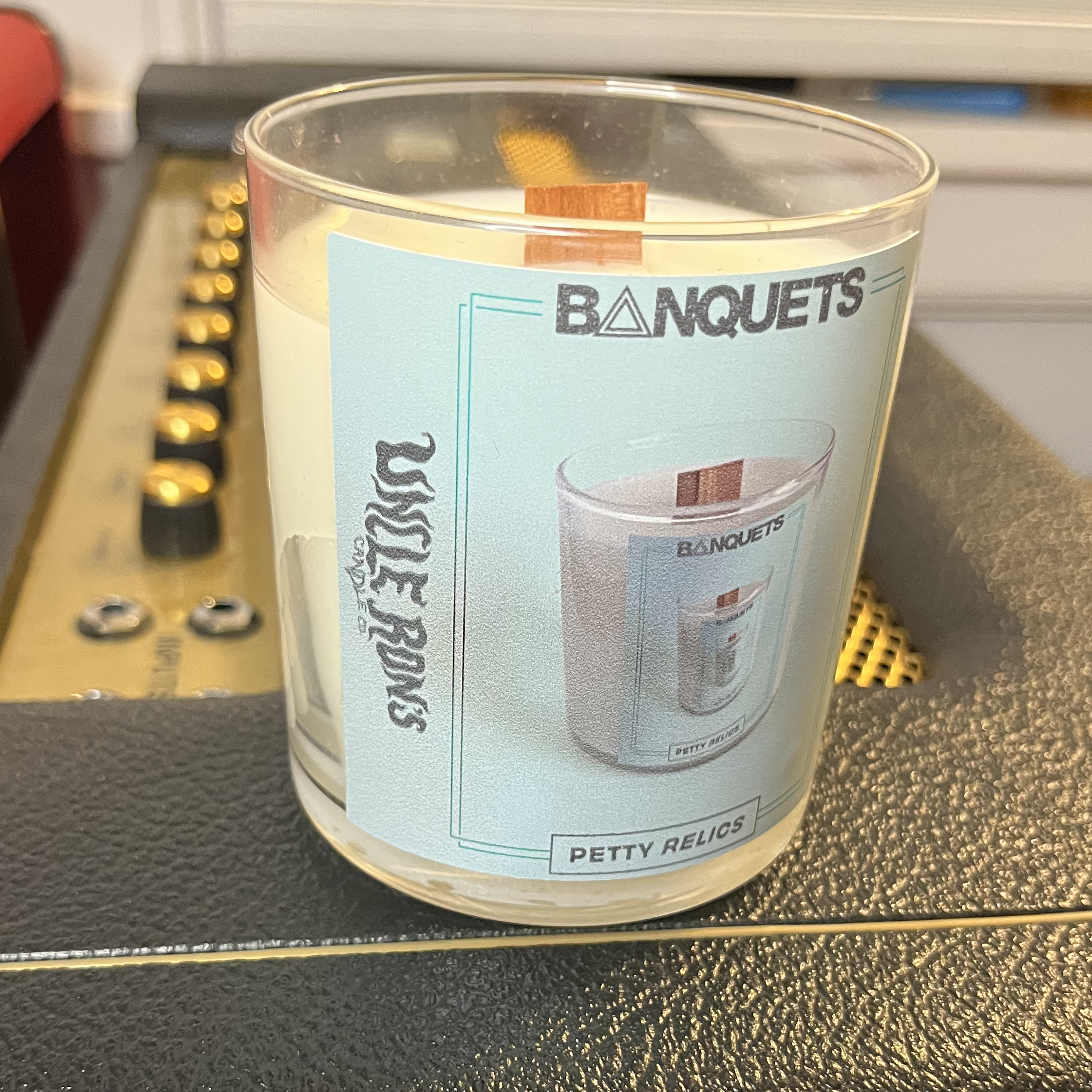 Banquets x Uncle Ron's Candle