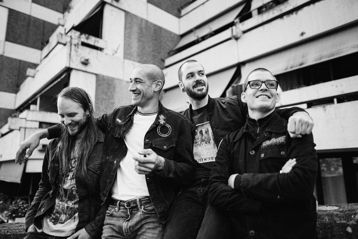 AUSGEBOMBT / NAKAM - Split EP - 7