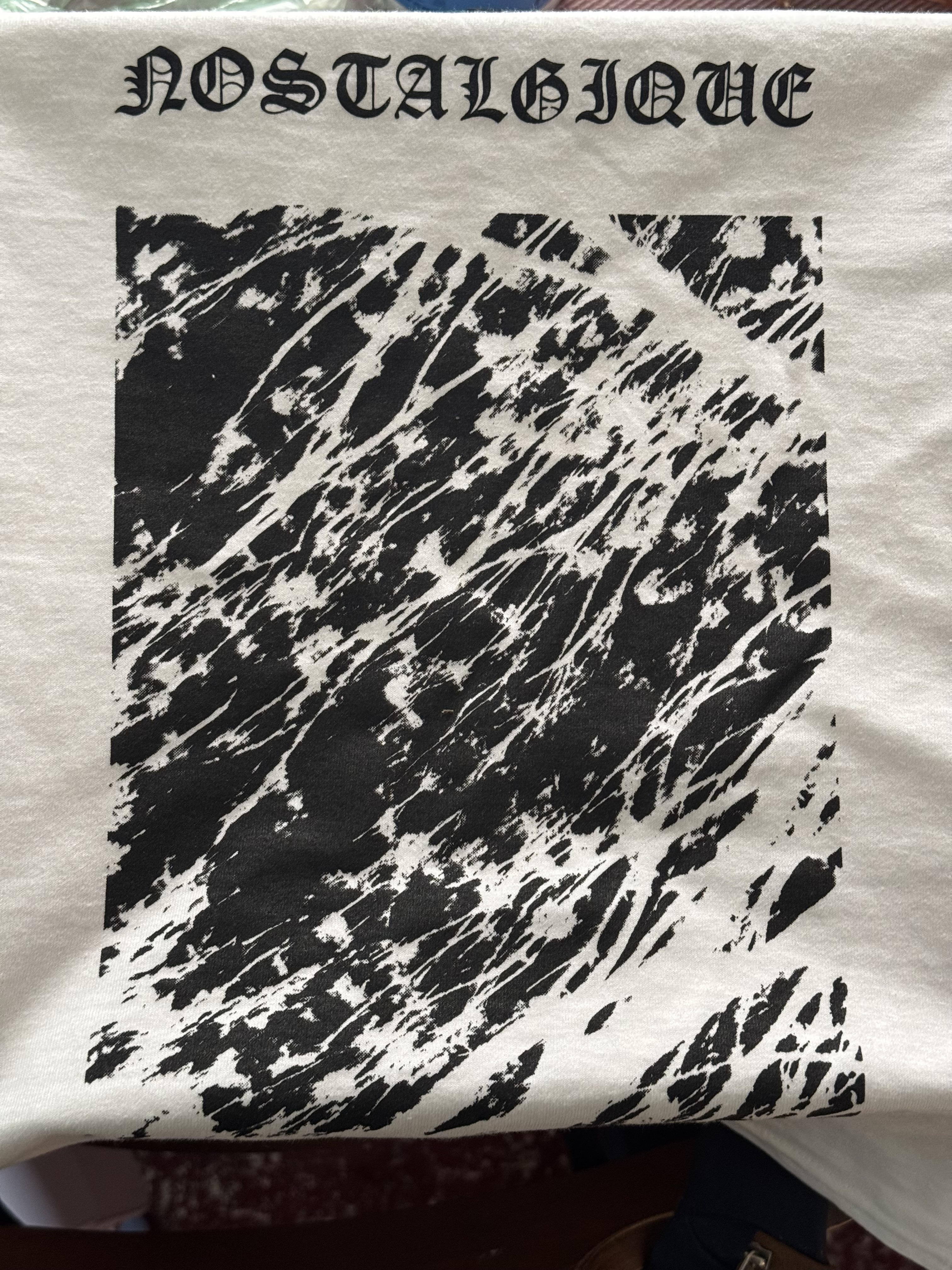 Nostalgique moon tree shirt