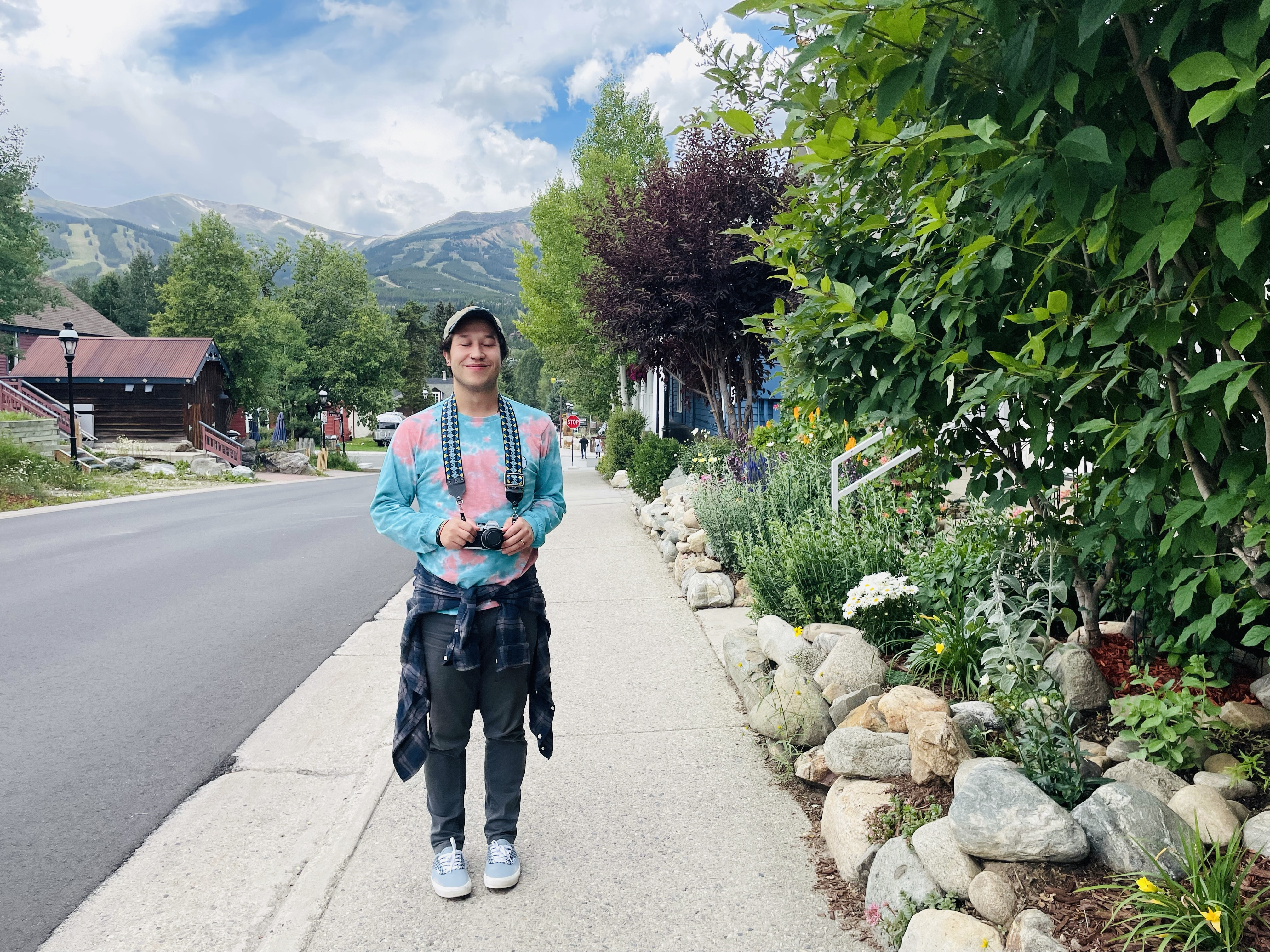 navy-hoodie-jesse-san-rosiers-daybreak-plot-line-records