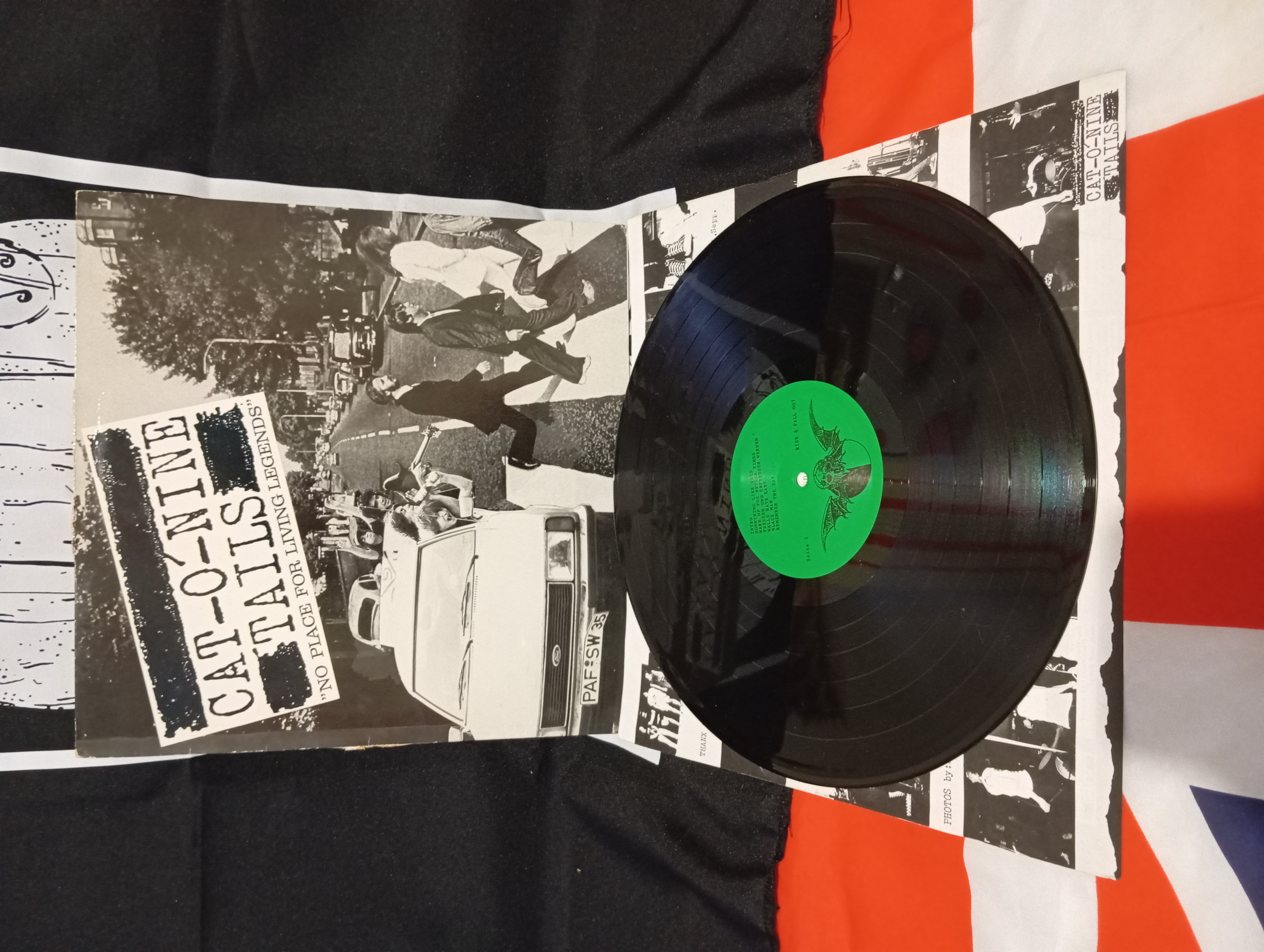 Cat-O-Nine Tails - No Place For Living Legends (LP, 1988) (VG+/VG+)