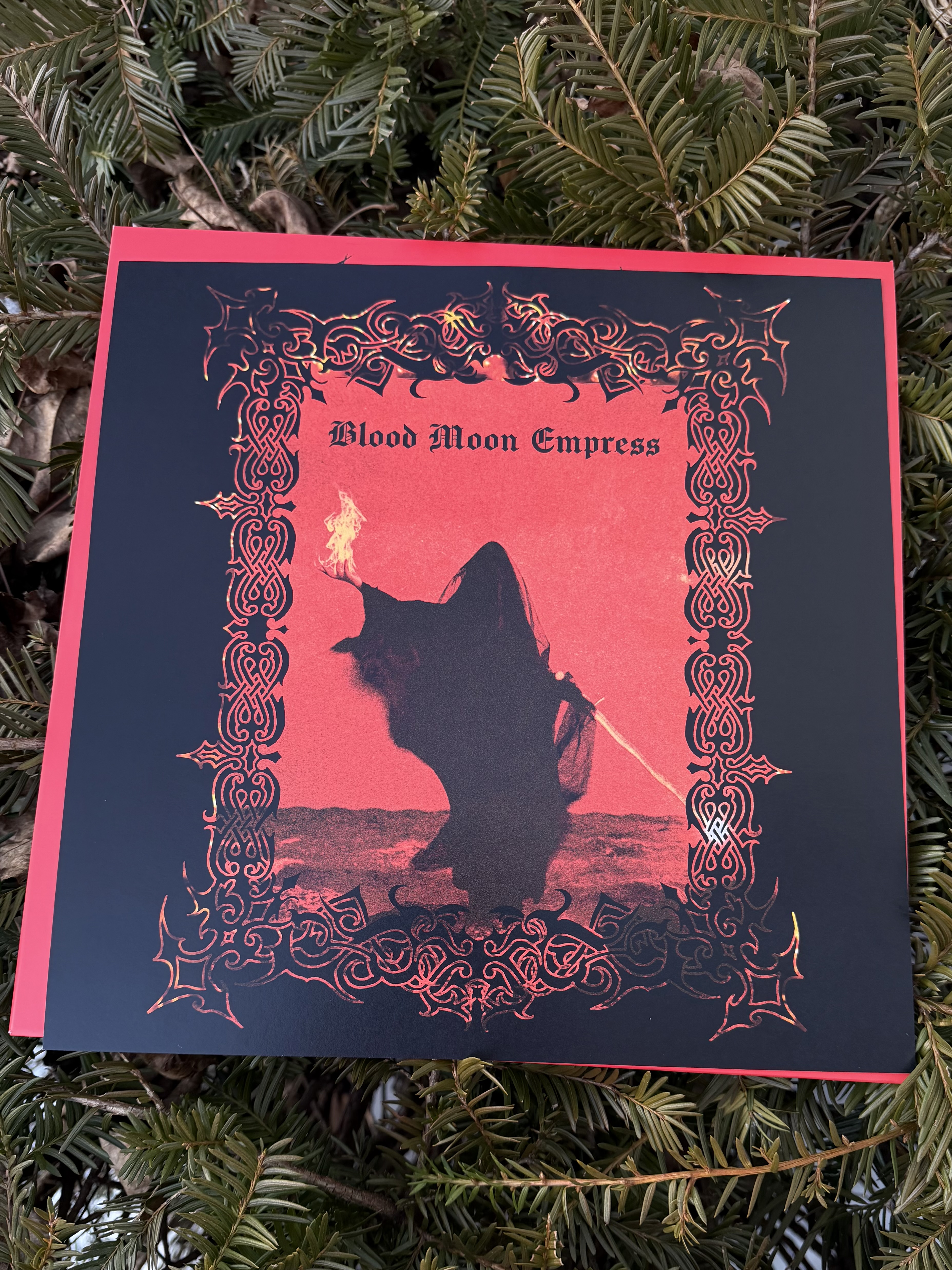 th28 Black Pastel / Blood Moon Empress (Vinyl)