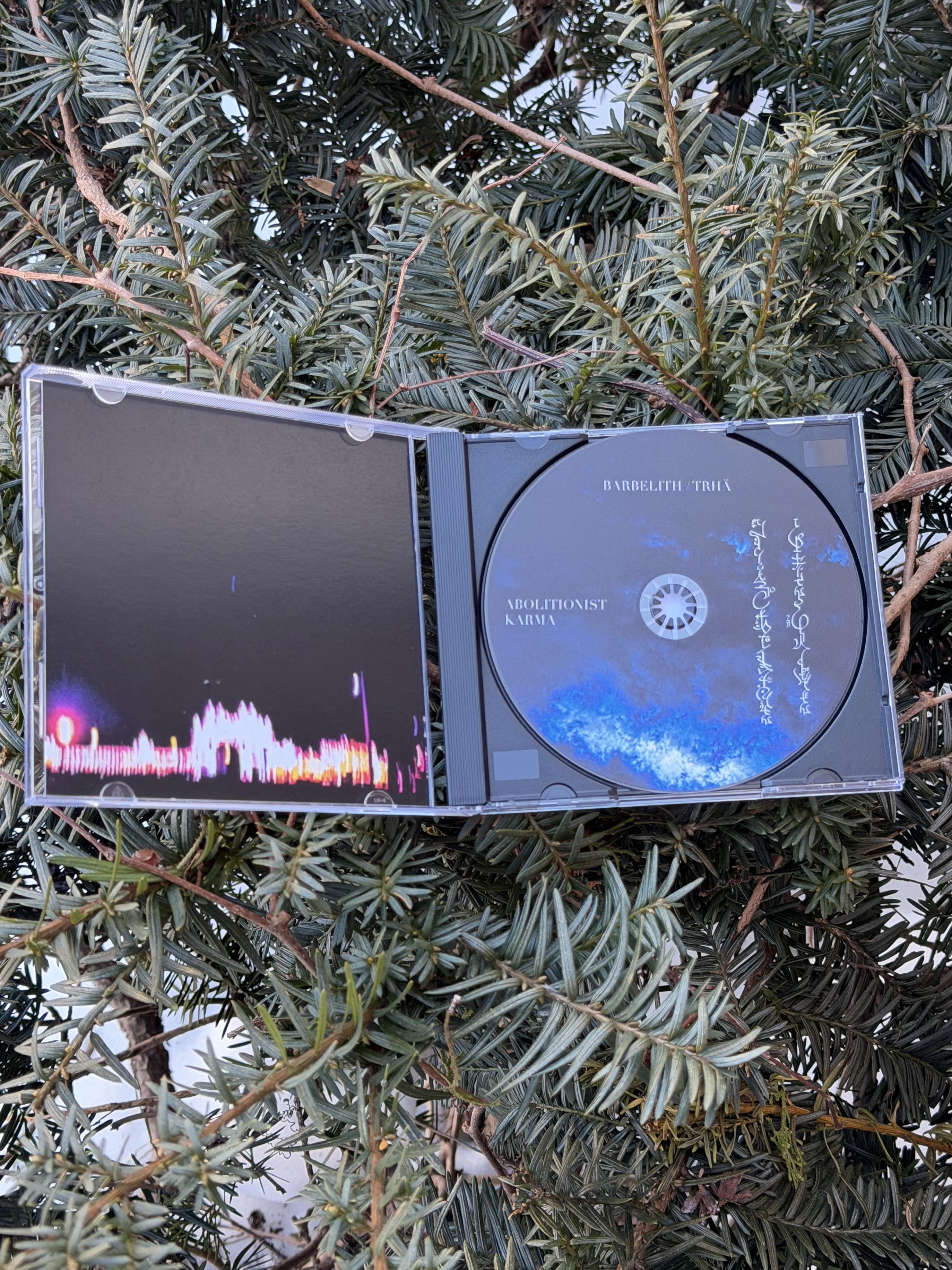 th69 Barbelith / Trhä CD (Blue version)