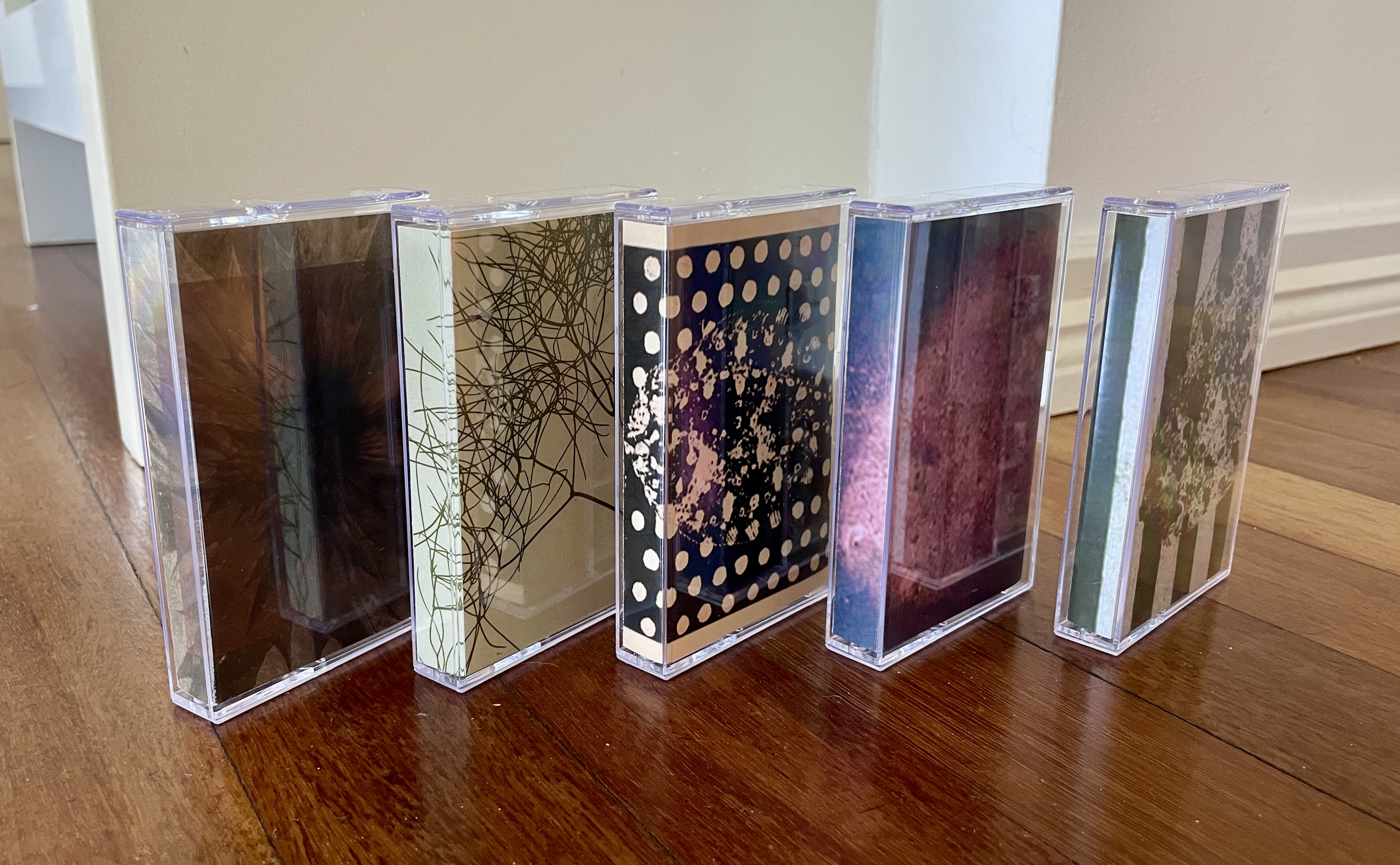 ff8282 - ‘No Statue'