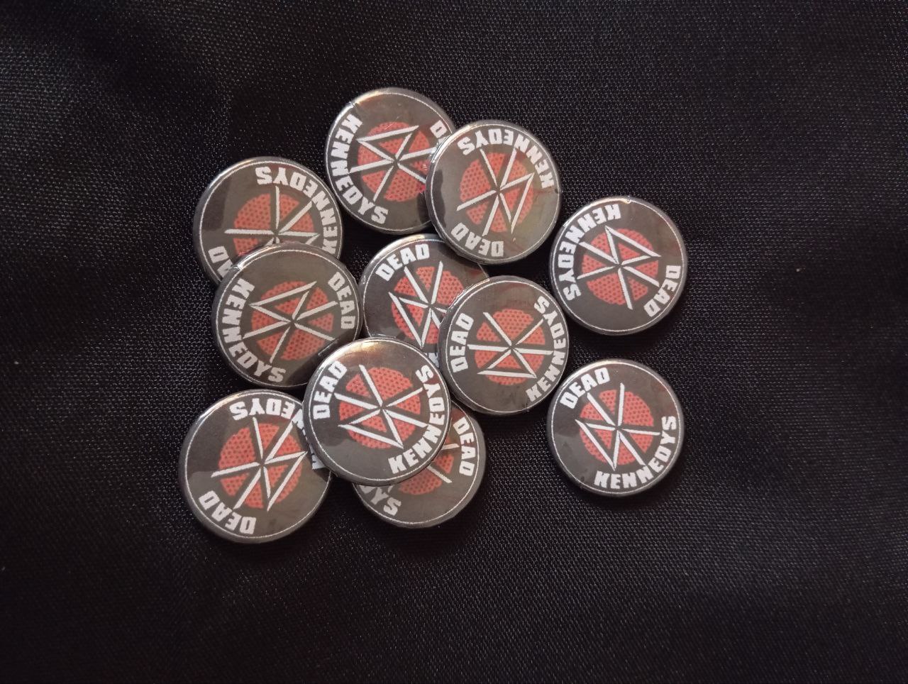 Dead Kennedys pin