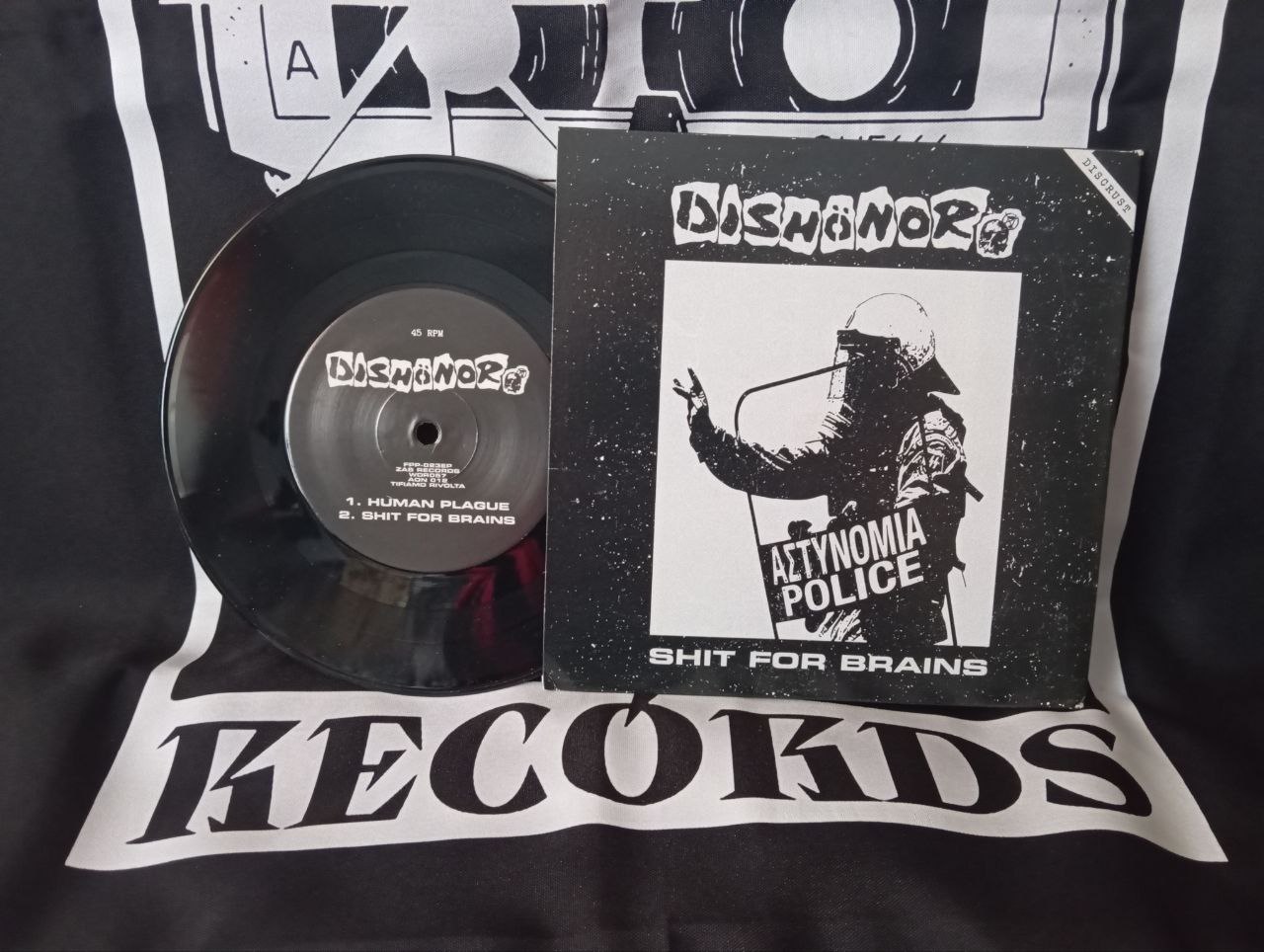 Disforia / Dishonor - Verso La Fine / Shit For Brains (7