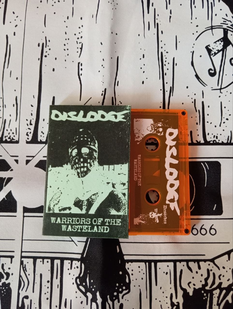 Dislodge - Warriors Of The Wasteland (cs, 2014)