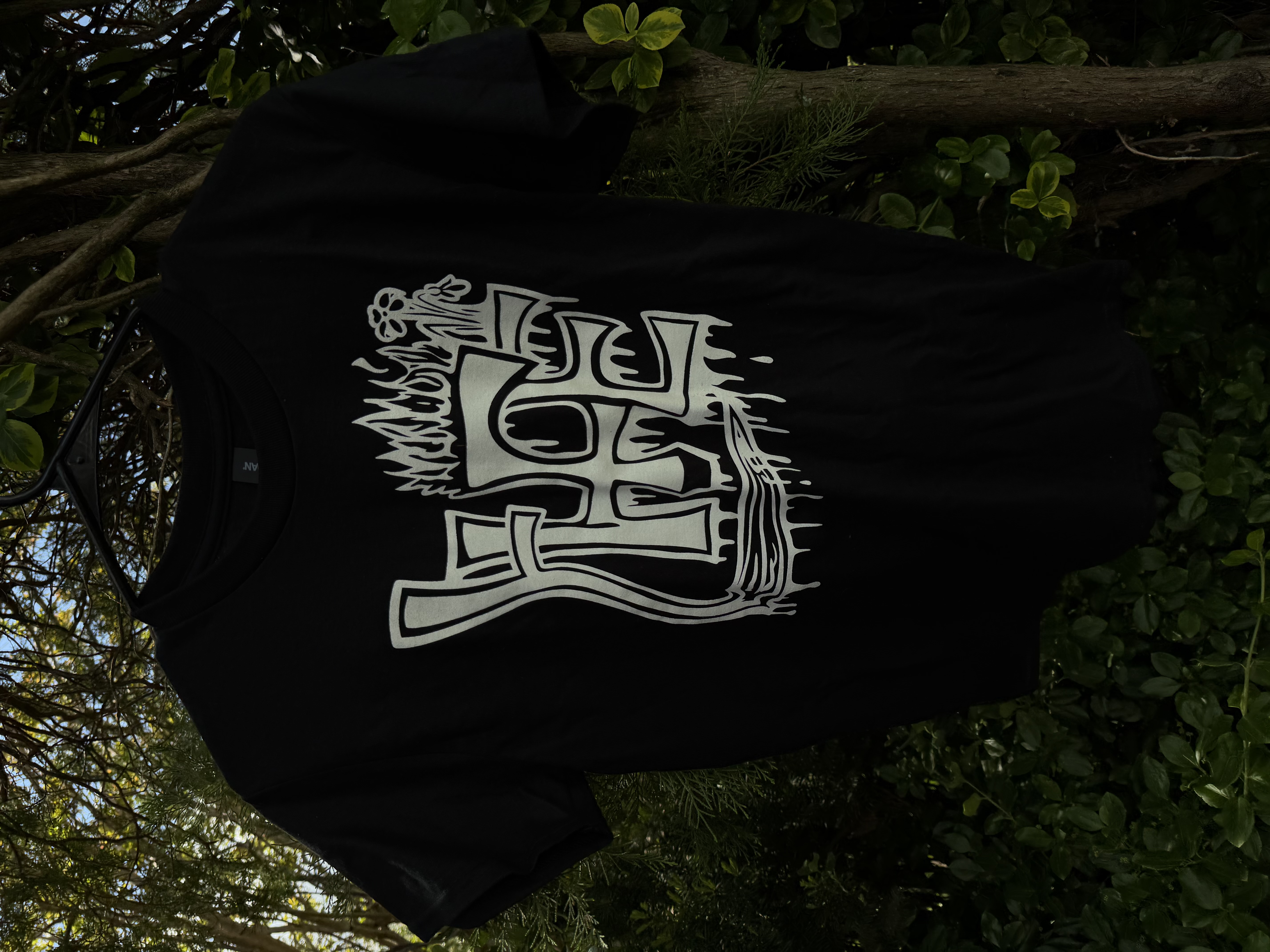life death shirt (black)
