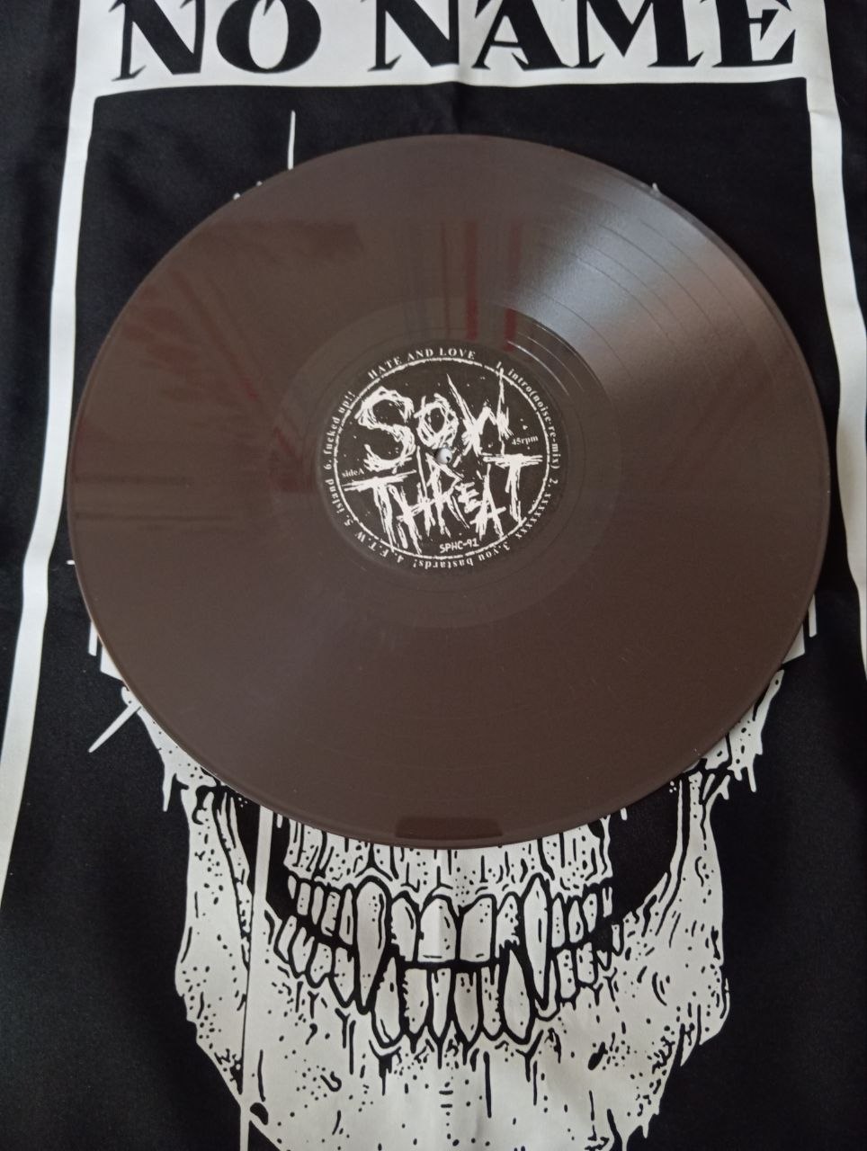 Sow Threat - Hate And Love (12