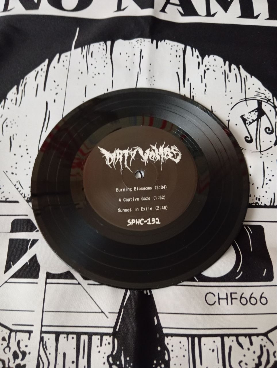 Dirty Wombs / Sludge - split (7