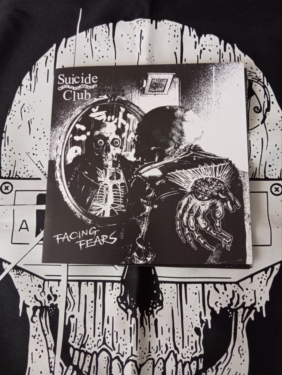 Suicide Club - Facing Fears (7
