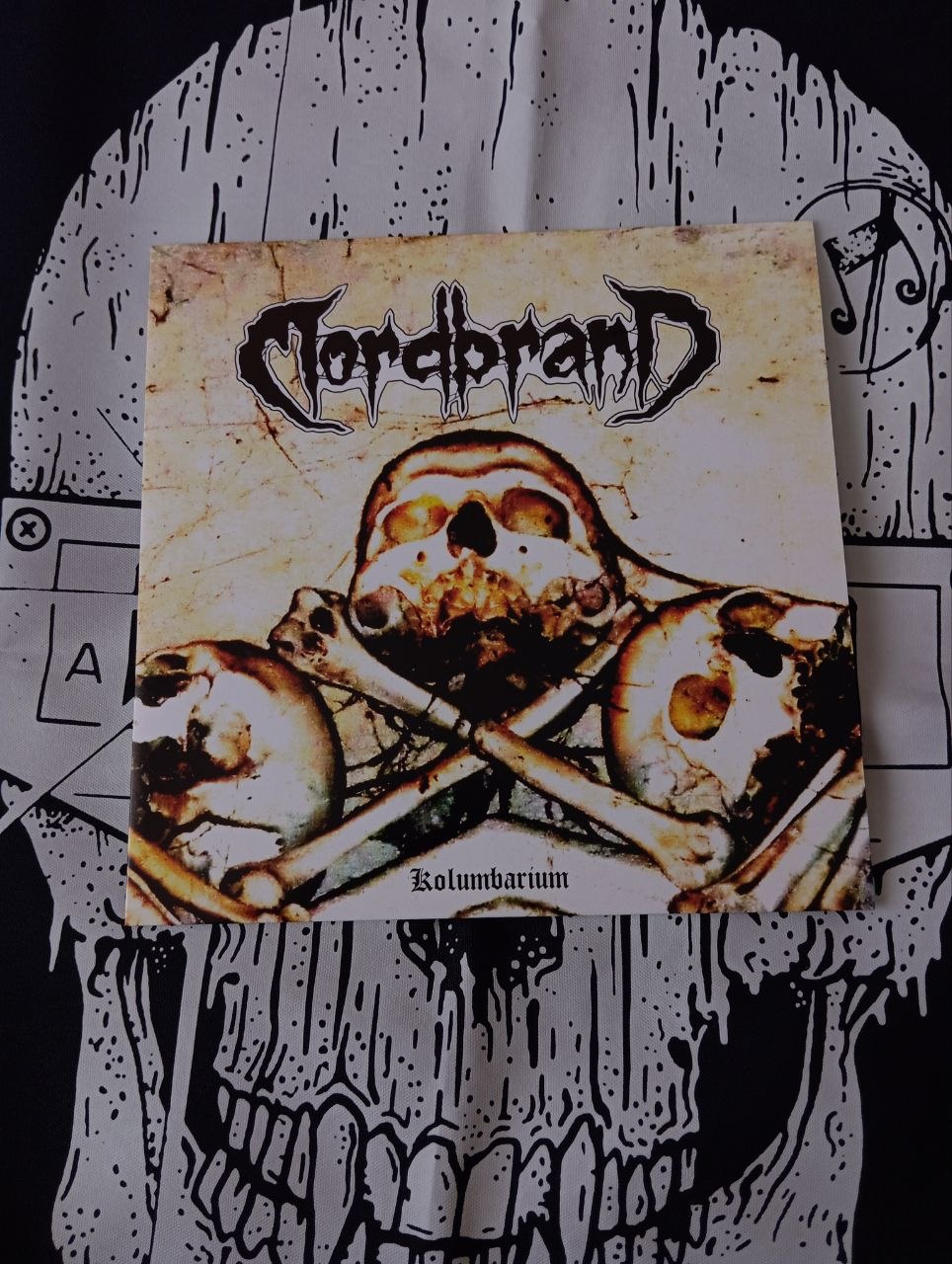 Mordbrand - Kolumbarium (7