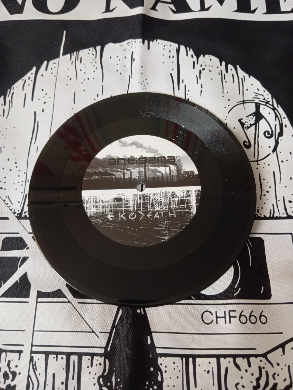 Schismopathic / Antigama - Eko-Death (7