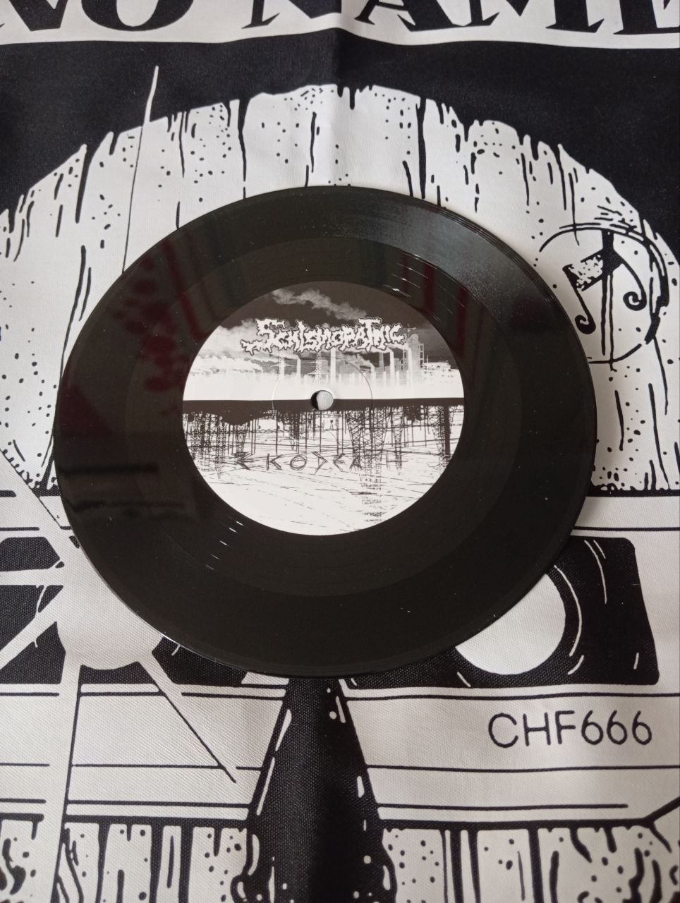 Schismopathic / Antigama - Eko-Death (7