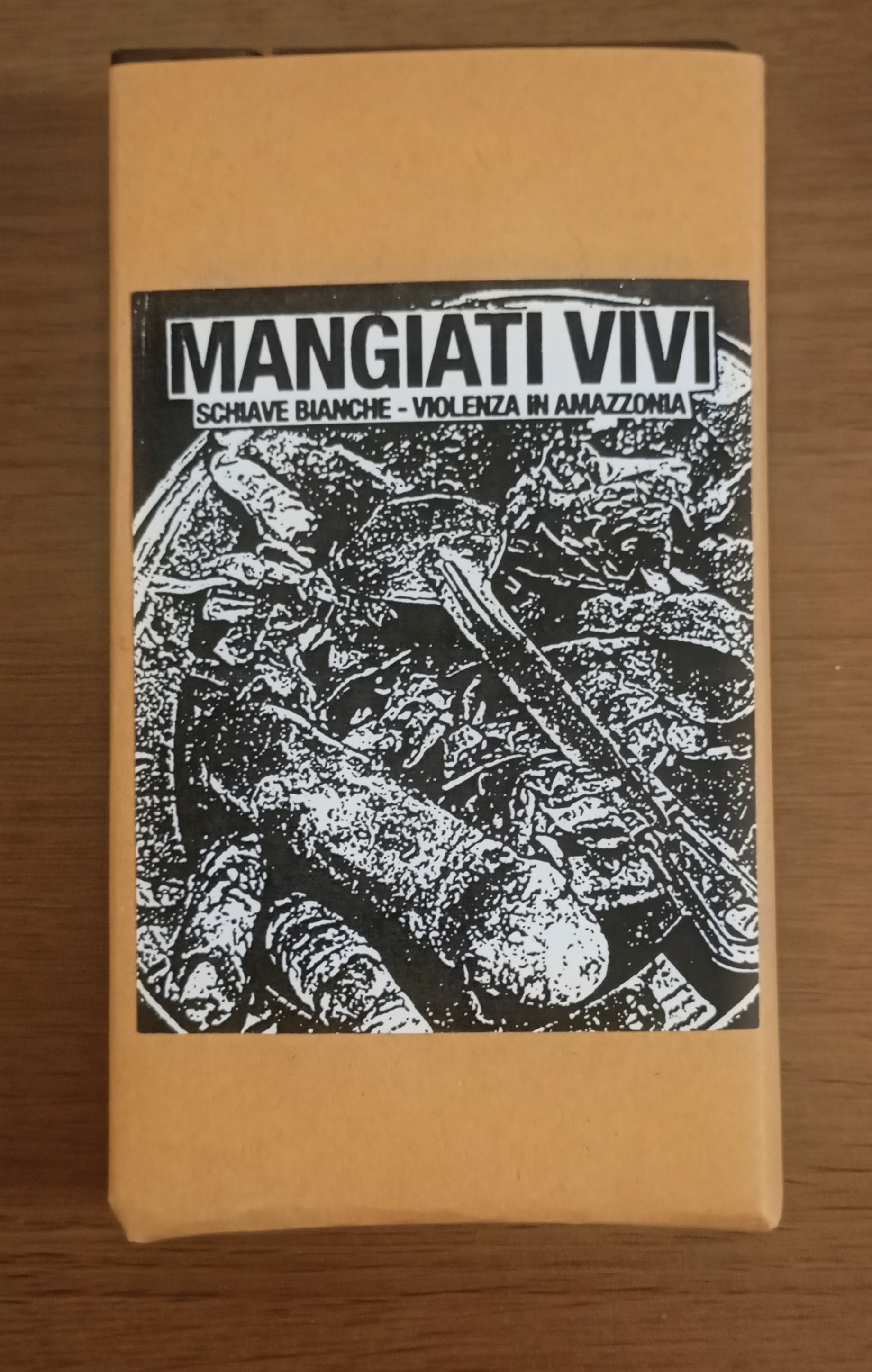 (UNJ-35)  MANGIATI VIVI - SCHIAVE BIANCHE / VIOLENZA IN AMAZZONIA