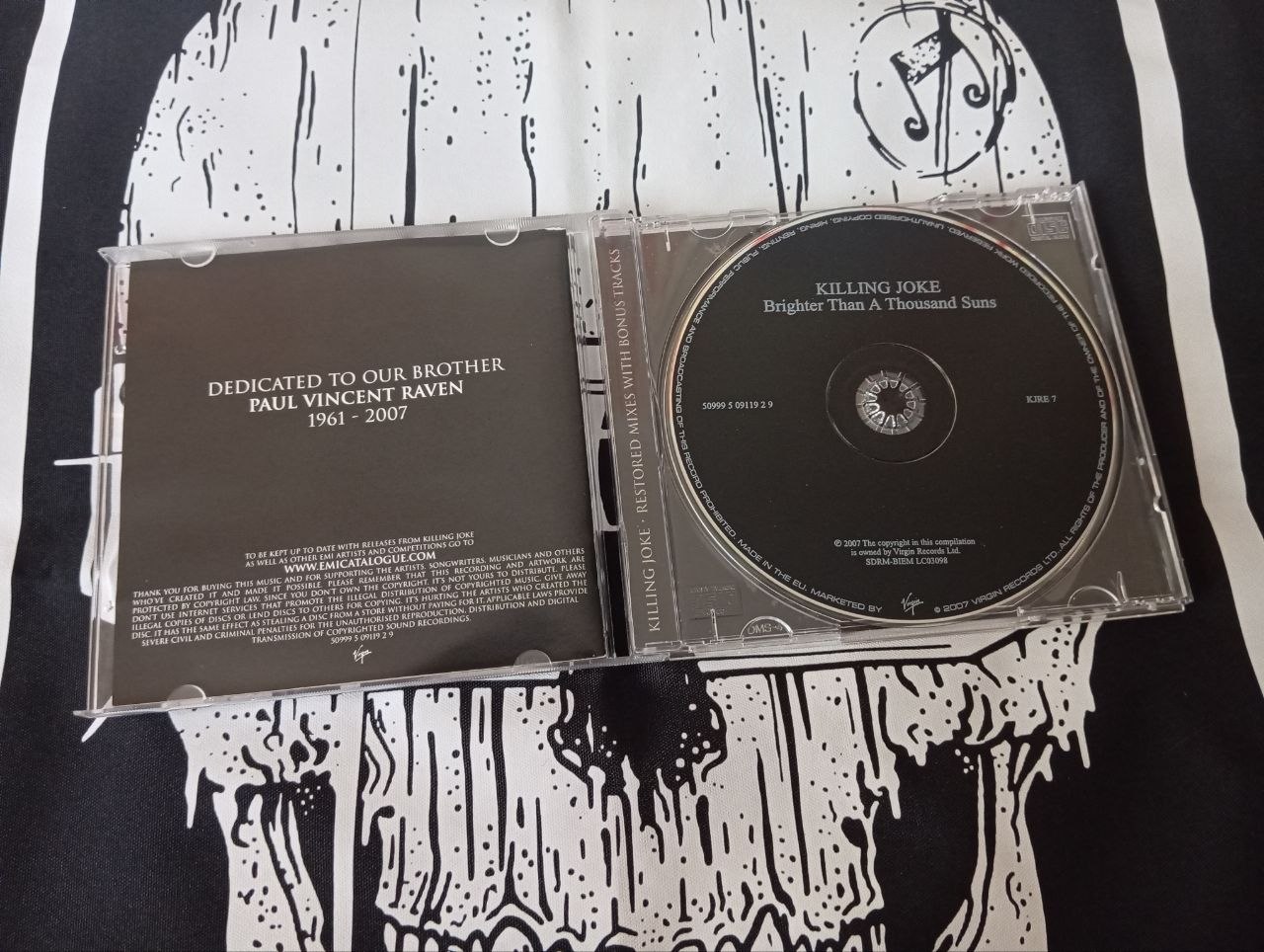 Killing Joke - Brighter Than A Thousand Suns (CD, Unoffical, with big booklet) (NM/NM)
