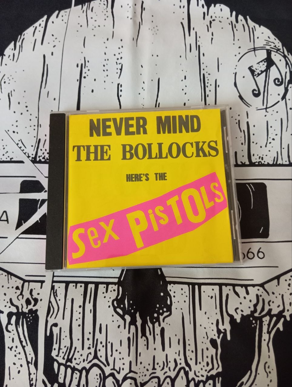 Sex Pistols - Never Mind The Bollocks Here's The Sex Pistols (CD) (NM/NM)
