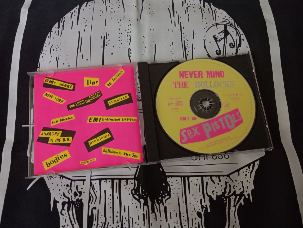 Sex Pistols - Never Mind The Bollocks Here's The Sex Pistols (CD) (NM/NM)
