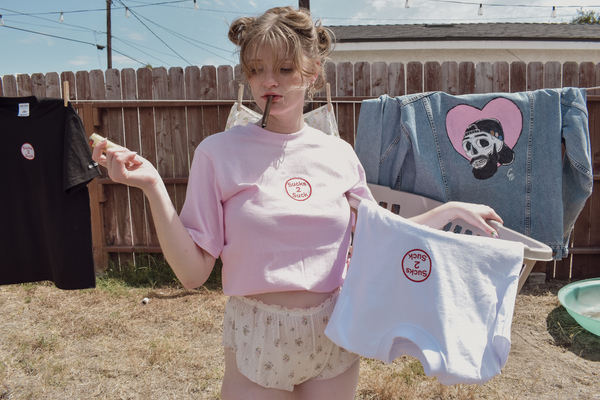 Sucks 2 Suck Shirt (Shaka Heavyweight)