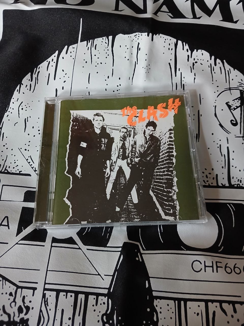 The Clash - The Clash (CD, 1999) (NM/NM)