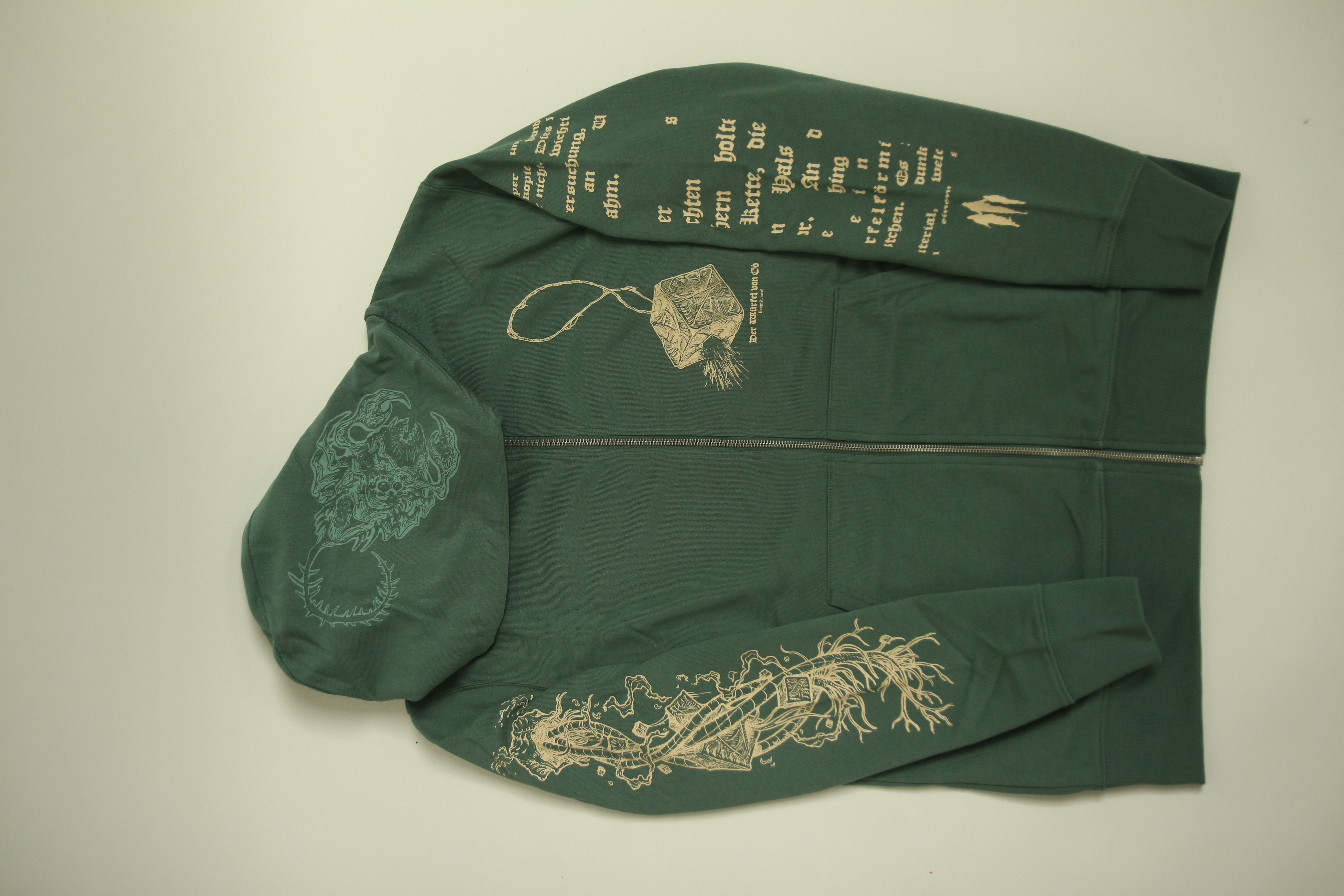 Eremit - Der Würfel von Gô, Zipped Hoodie