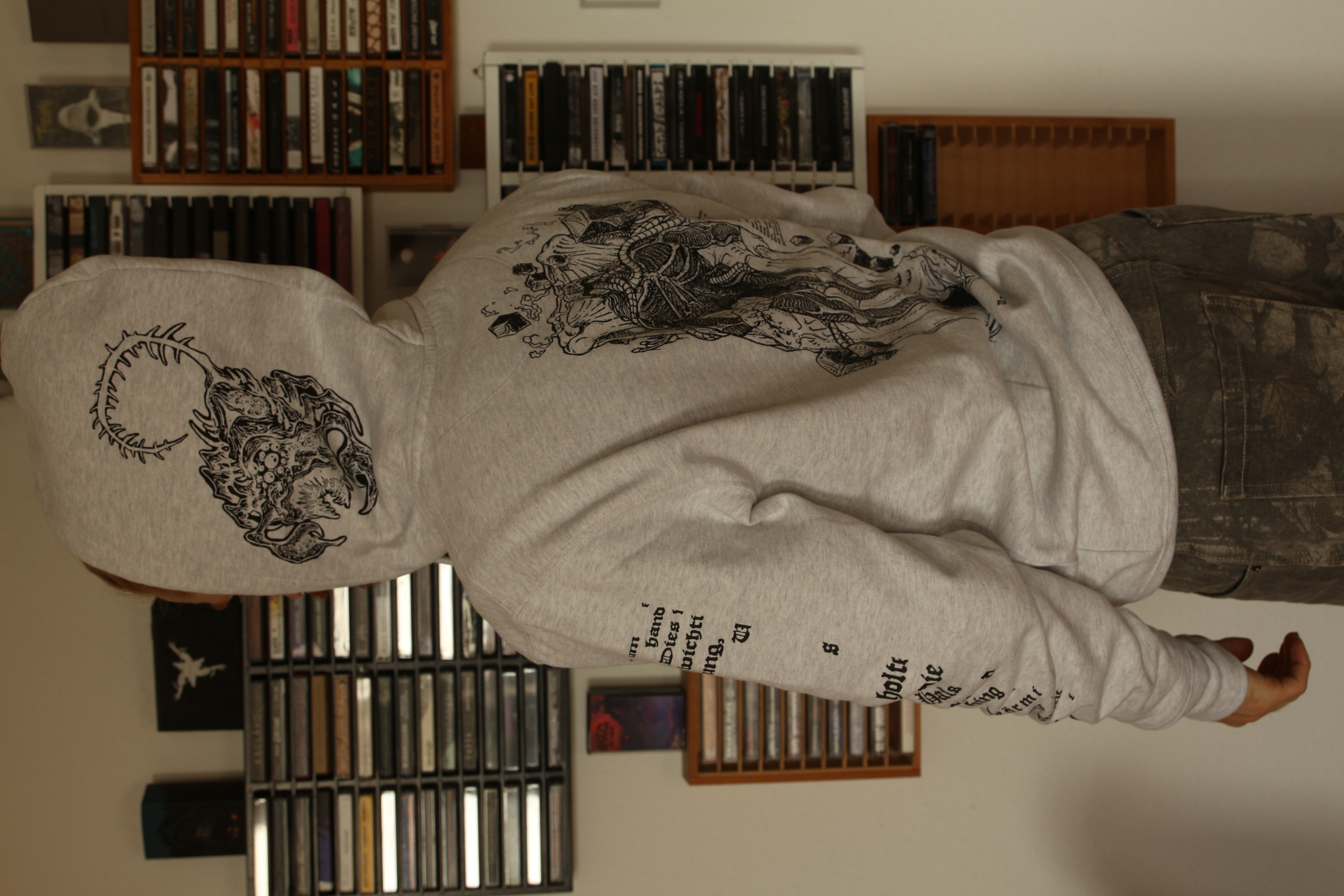 Eremit - Der Würfel von Gô, Zipped Hoodie