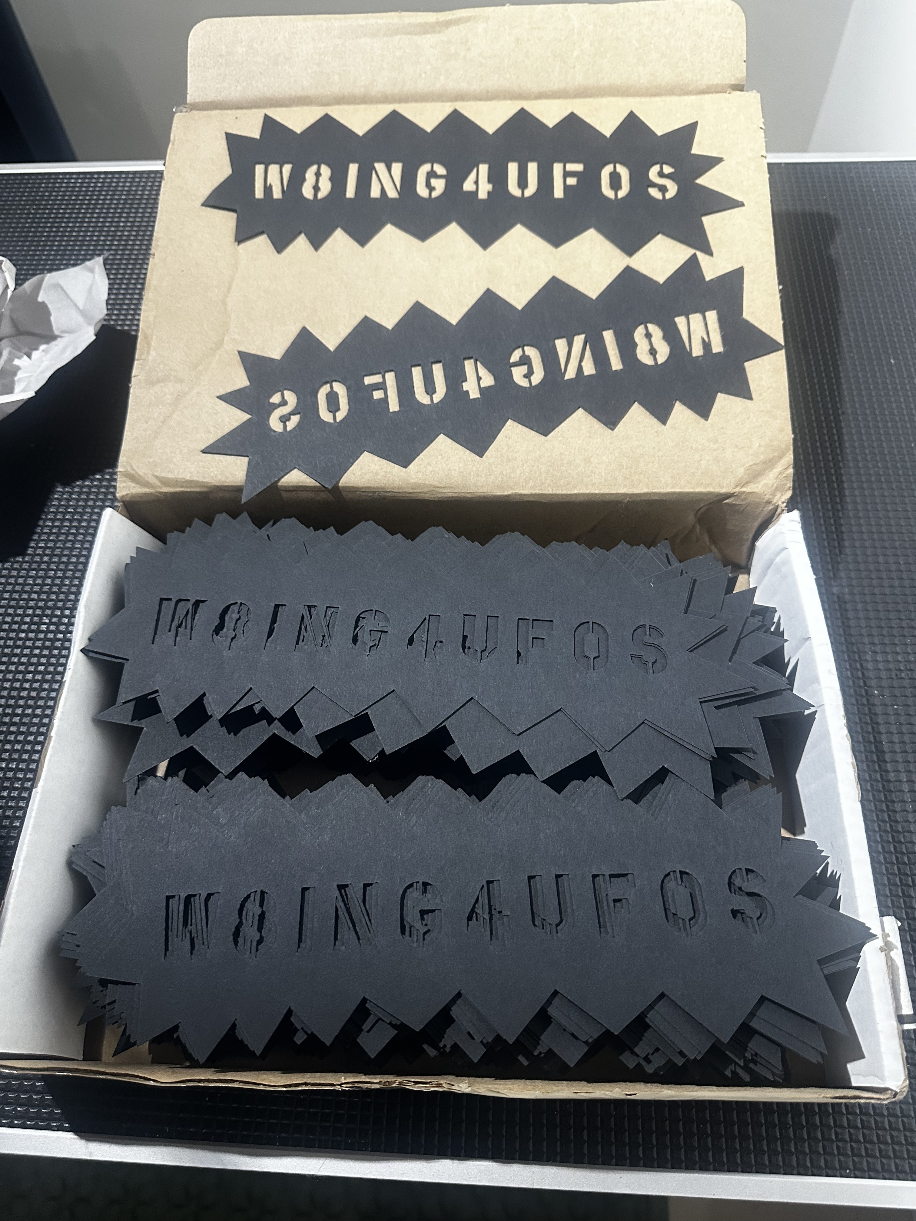 W8ING4UFOS - American Scream LP