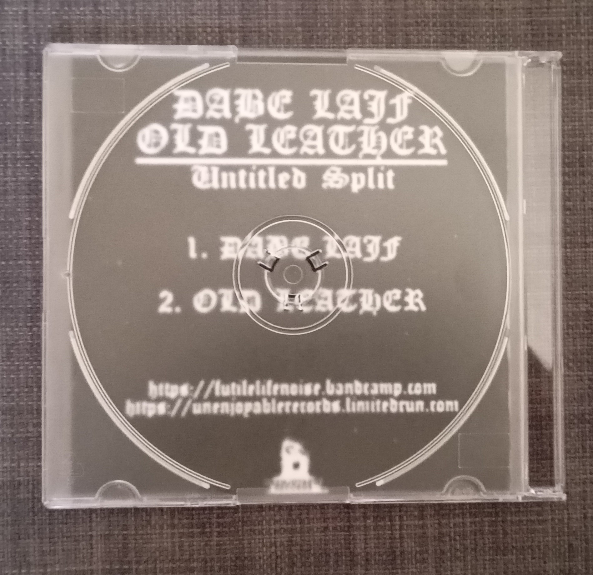 (UNJ-36) ĐABE LAJF & Old Leather (Split)